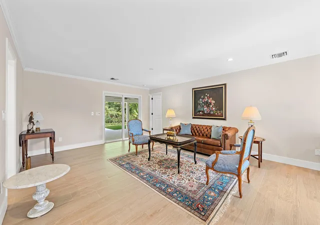 3rd image of 11785 Lake Shore Pl, North Palm Beach, FL 33408 | MLS# B26060103