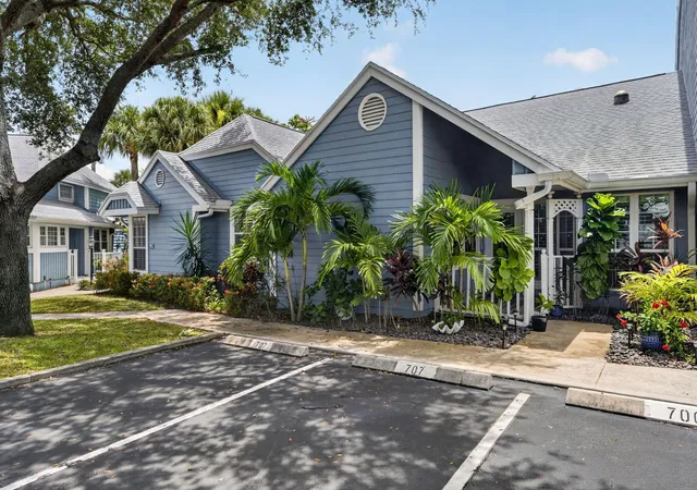 2nd image of 706 Ocean Dunes Cir, Jupiter, FL 33477 | MLS# B26060164