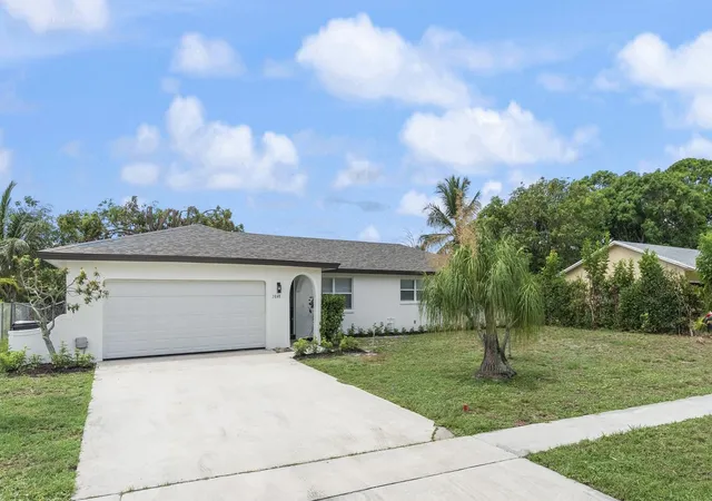 19th image of 2840 Dorson Wy, Delray Beach, FL 33445 | MLS# B26060265