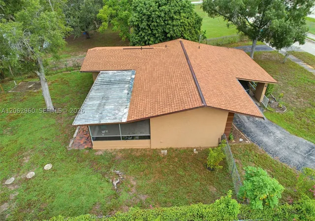 Photo 3 of Single family home for sale at 1419 N O Mul La Oee, Sebring, FL 33870 | MLS# A12062960 | Listing updated on 2026-09-24
