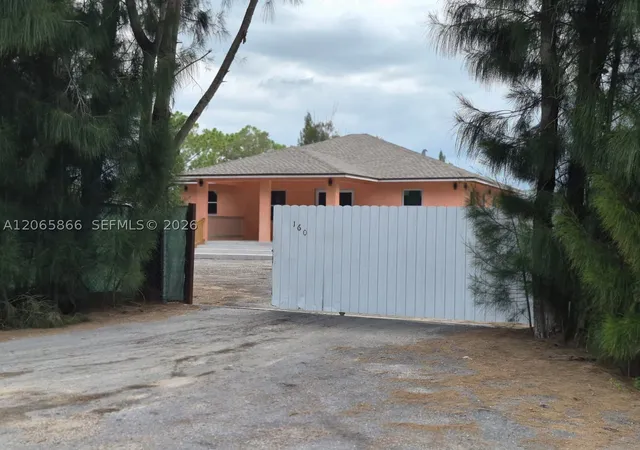 Photo 1 of Single family home for sale at 160 N Granja St, Clewiston, FL 33440 | MLS# A12065866 | Listing updated on 2026-10-07