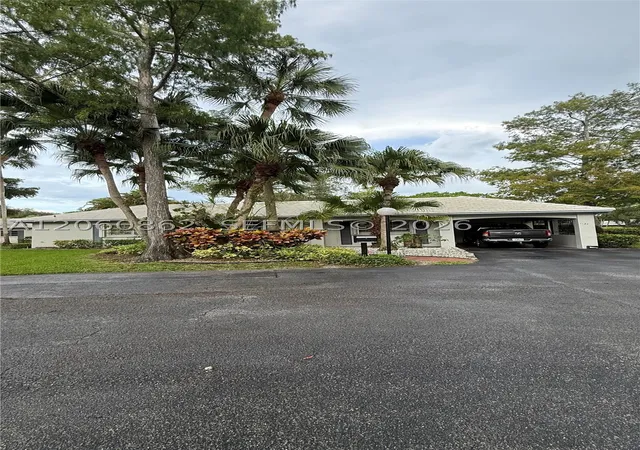 1st image of 1124 W Cypress Dr, Pompano Beach, FL 33069 | MLS# A12060862