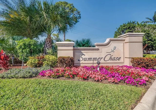 Photo 2 of Single family home for sale at 3746 Spring Crest Ct, Lake Worth, FL 33467 | MLS# A12066429 | Listing updated on 2026-09-25