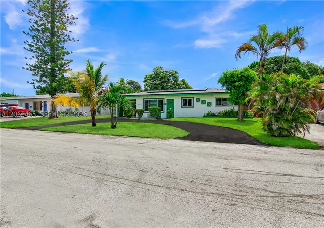 2nd image of 1650 Nw 1st Way, Pompano Beach, FL 33060 | MLS# A12066465