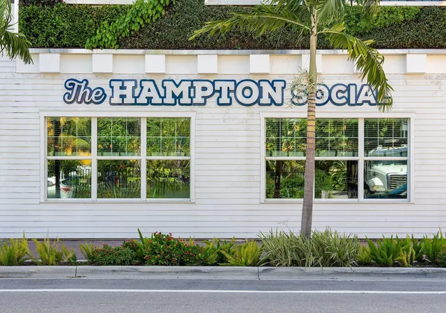 101st image of 830 Lake Shore Dr, Delray Beach, FL 33444 | MLS# B26060938