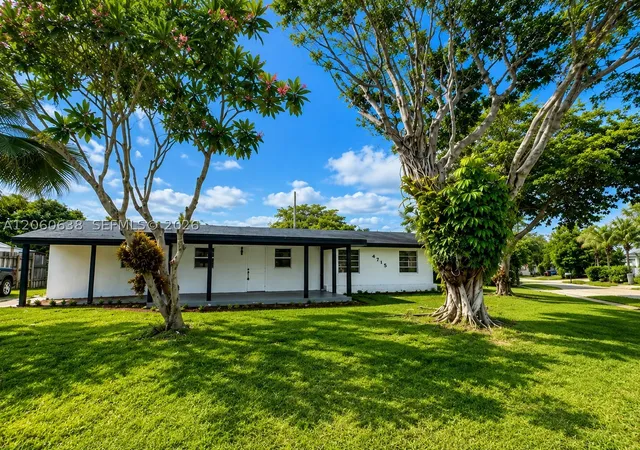 1st image of 4715 Sw 23rd St, Fort Lauderdale, FL 33317 | MLS# A12060638