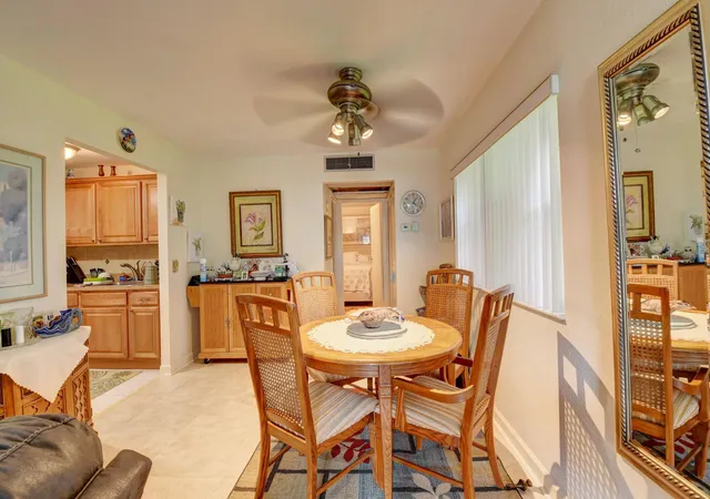 5th image of 450 Brittany Dr, Delray Beach, FL 33446 | MLS# B26061103