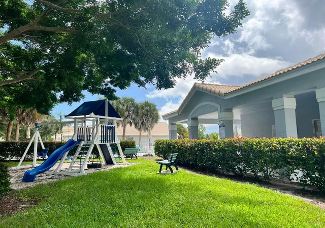 22nd image of 1165 Sea Grape Cir, Delray Beach, FL 33445 | MLS# B26061135
