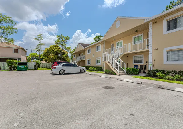 2nd image of 2007 Palm Beach Trace Dr #2007, Royal Palm Beach, FL 33411 | MLS# B26061154