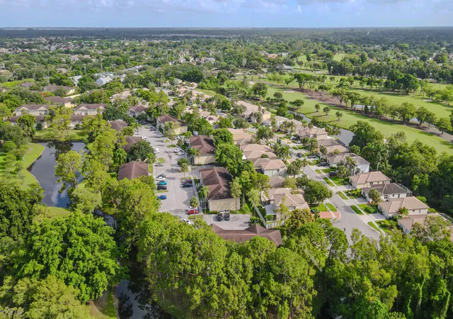 2nd image of 2007 Palm Bch Trace Dr, Royal Palm Beach, FL 33411