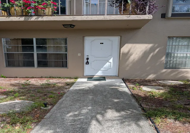 2nd image of 13645 Via Aurora #C, Delray Beach, FL 33484 | MLS# B26061185