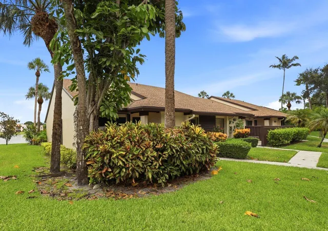 2nd image of 8705 Boca Glades Blvd W #A, Boca Raton, FL 33434 | MLS# B26061299