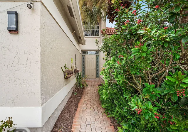 4th image of 13555 Kiltie Ct, Delray Beach, FL 33446 | MLS# B26061362