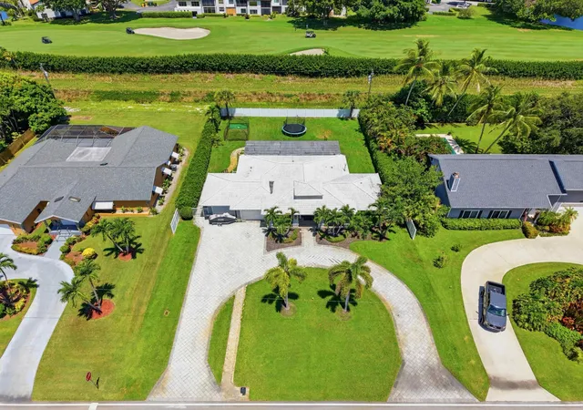 3rd image of 3133 Lowson Blvd, Delray Beach, FL 33445 | MLS# B26061481