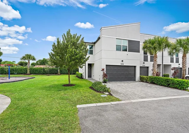 Photo 1 of Townhouse for sale at 1616 Lindley St, Mangonia Park, FL 33407 | MLS# A12067408 | Listing updated on 2026-08-07