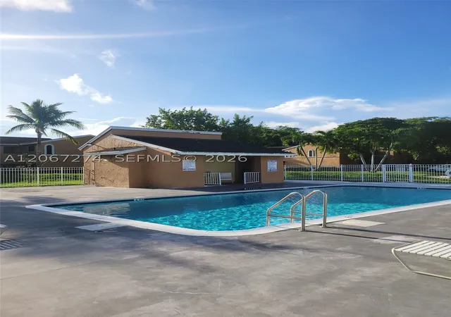 Photo 3 of Townhouse for sale at 8075 Nw 71st Ct, Tamarac, FL 33321 | MLS# A12067274 | Listing updated on 2026-08-26