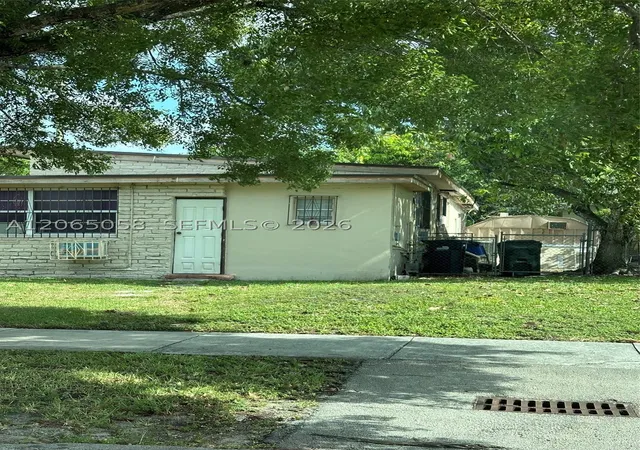 Photo 3 of Single family home for sale at 1300 Sw 58th Ave, West Miami, FL 33144 | MLS# A12065058 | Listing updated on 2026-08-08