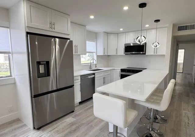 2nd image of 108 Brittany Ter #C, Delray Beach, FL 33446 | MLS# B26062268