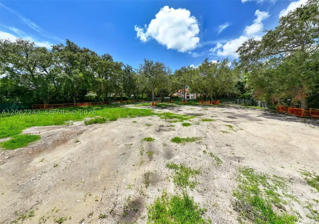 Photo 2 of Land for sale at 6285 Sw 98Th St, Pinecrest, FL 33156 | MLS# A12067243 | Listing updated on 2026-08-18