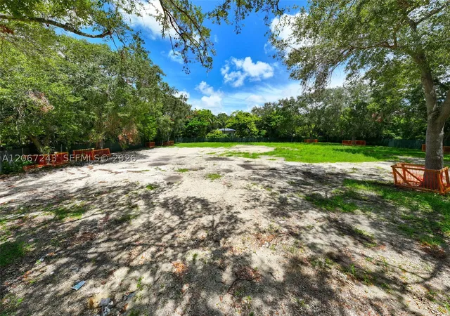 Photo 4 of Land for sale at 6285 Sw 98Th St, Pinecrest, FL 33156 | MLS# A12067243 | Listing updated on 2026-08-18