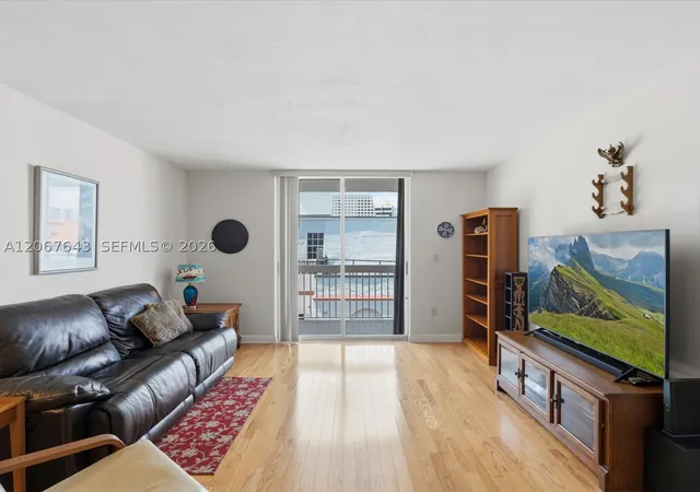 Photo 3 of Condo for sale at 3588 Collins Ave #504, Miami Beach, FL 33140 | MLS# A12067643 | Listing updated on 2026-08-10