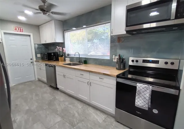 Photo 3 of House for sale at 2242 Polk St, Hollywood, FL 33020 | MLS# A12068615 | Listing updated on 2026-10-03