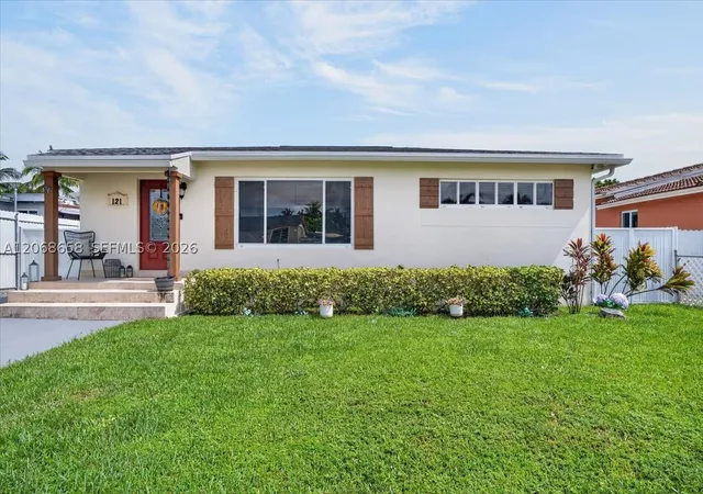 Photo 3 of Sale Pending at 121 E 36th St, Hialeah, FL 33013 | MLS# A12068658 | Listing updated on 2026-08-17