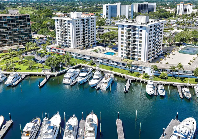 2nd image of 1208 Marine Wy, North Palm Beach, FL 33408