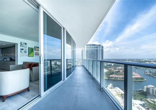 Photo 4 of Condo for sale at 4111 S Ocean Dr #3112, Hollywood, FL 33019 | MLS# A12068843 | Listing updated on 2026-08-11