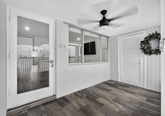 4th image of 100 Shore Ct #311, North Palm Beach, FL 33408 | MLS# B26062643