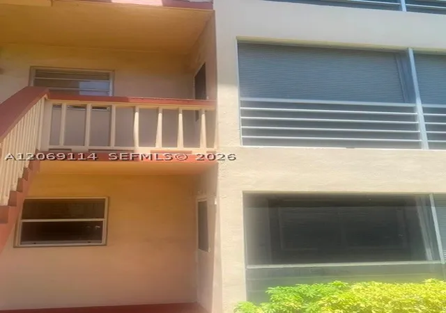Photo 1 of Condo for sale at 5300 Washington St #C220, Hollywood, FL 33021 | MLS# A12069114 | Listing updated on 2026-08-12