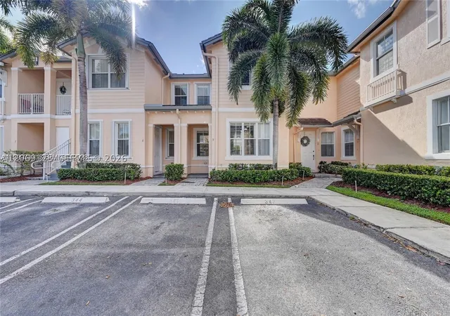 Condo for sale at 2884 Se 2Nd Dr #27, Homestead, FL 33033 | MLS# A12069123