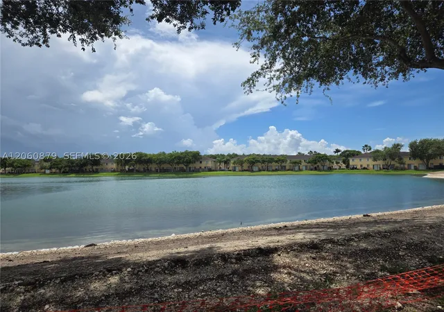 Photo 3 of Townhouse for sale at 2711 Se 15th Pl #154, Homestead, FL 33035 | MLS# A12060879 | Listing updated on 2026-08-26