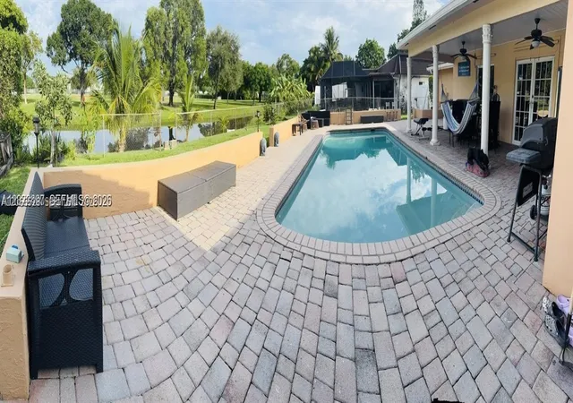 Photo 2 of Single family home for sale at 1230 Nw 74th Ave, Plantation, FL 33313 | MLS# A12066528 | Listing updated on 2026-10-05
