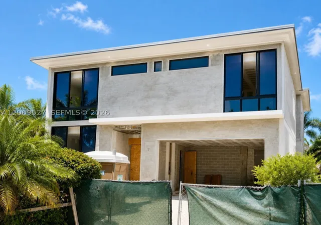 Photo 1 of Single family home for sale at 2377 Se 15th St, Pompano Beach, FL 33062 | MLS# A12069527 | Listing updated on 2026-08-21