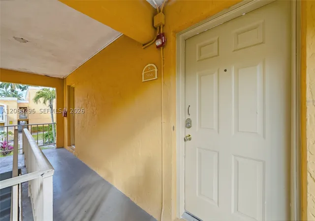Condo for sale at 17901 Nw 68Th Ave #R206, Hialeah, FL 33015 | MLS# A12066296 | Listing updated on 2026-09-29