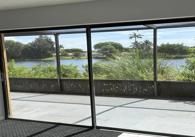 5th image of 3830 Davis Rd, Palm Springs, FL 33461 | MLS# B26063307