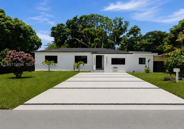 Single family home for sale at 14324 Garden Dr, Miami, FL 33168 | MLS# A12070096