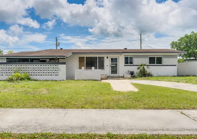 Photo 2 of Sale Pending at 19931 Gulfstream Rd, Cutler Bay, FL 33157 | MLS# A12068614 | Listing updated on 2026-10-09