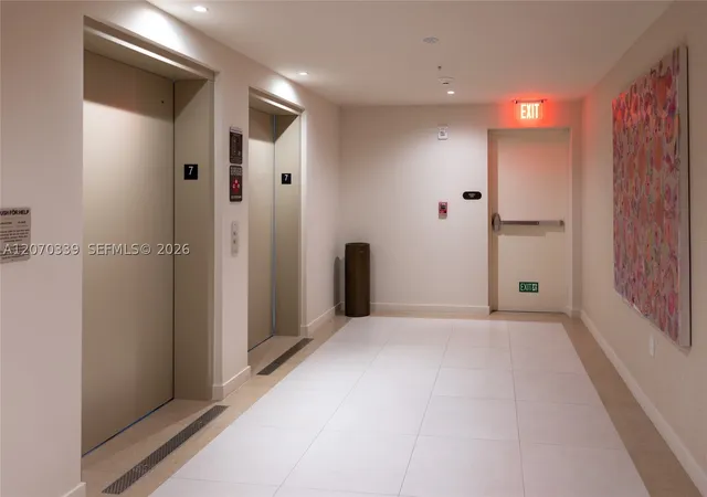 Listing Photo 4 - Condo for sale in building located at 1611 Sw 2Nd Ave, Miami, FL 33129 - Unit #709