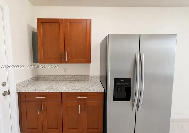 Photo 3 of House for sale at 1041 Nw 7Th Ct, Hallandale Beach, FL 33009 | MLS# A12070723 | Listing updated on 2026-08-21