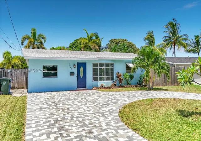 Photo 3 of Single family home for sale at 1841 Nw 33Rd Ct, Oakland Park, FL 33309 | MLS# A12071025 | Listing updated on 2026-10-09