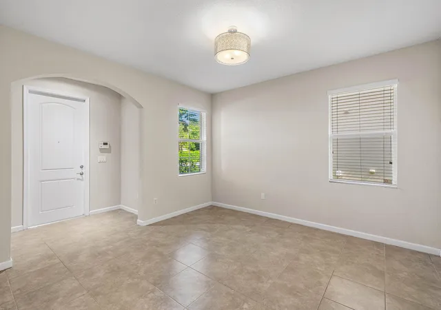 5th image of FL | 5613 Caranday Palm Dr,FL 33463 | MLS# B26064001