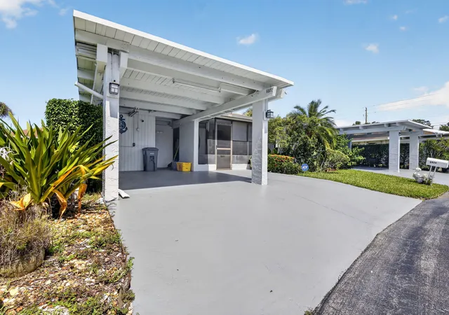 2nd image of 6802 Moonlit Dr, Delray Beach, FL 33446 | MLS# B26064093