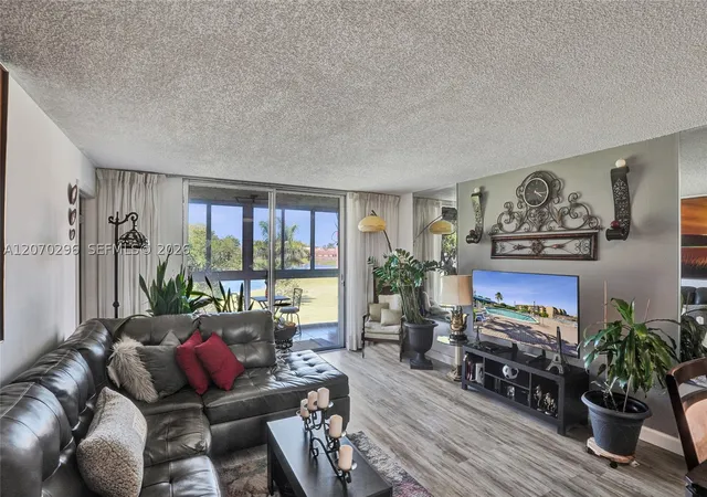 Photo 3 of Condo for sale at 9461 Sunrise Lakes Blvd #208, Sunrise, FL 33322 | MLS# A12070296 | Listing updated on 2026-10-02