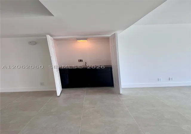 Photo 2 of Condo for sale at 911 Ocean Dr #503, Juno Beach, FL 33408 | MLS# A12062060 | Listing updated on 2026-09-25