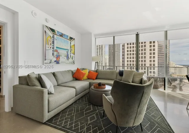 Photo 4 of Condo for sale at 68 Se 6Th St #2101, Miami, FL 33131 | MLS# A12062715 | Listing updated on 2026-08-14