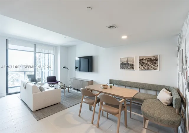 Photo 2 of Condo for sale at 159 Ne 6Th St #3109, Miami, FL 33132 | MLS# A12071463 | Listing updated on 2026-08-14