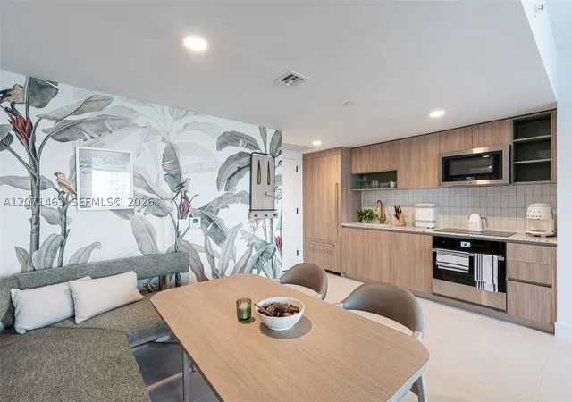 Photo 4 of Condo for sale at 159 Ne 6Th St #3109, Miami, FL 33132 | MLS# A12071463 | Listing updated on 2026-08-14