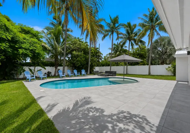 24th image of 1619 Ne 2nd Ave, Delray Beach, FL 33444 | MLS# B26064279
